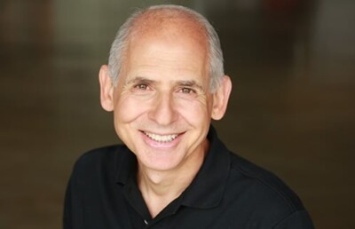 Dr. Daniel Amen